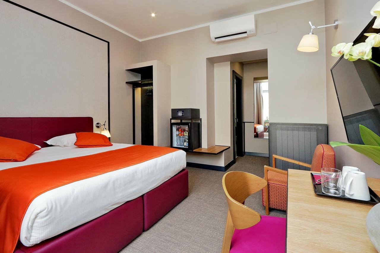 Colonna 32 Hotel Róma Kültér fotó
