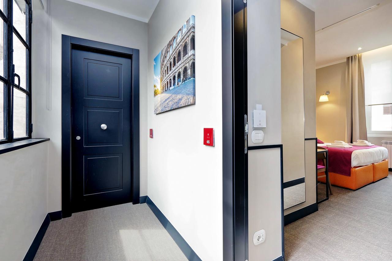 Colonna 32 Hotel Róma Kültér fotó